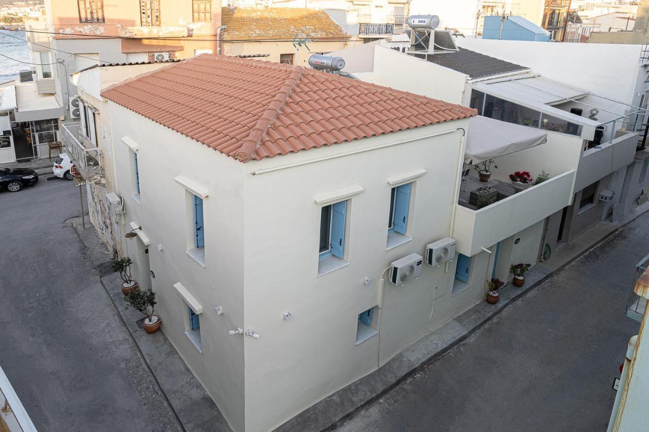 Dante Apartment